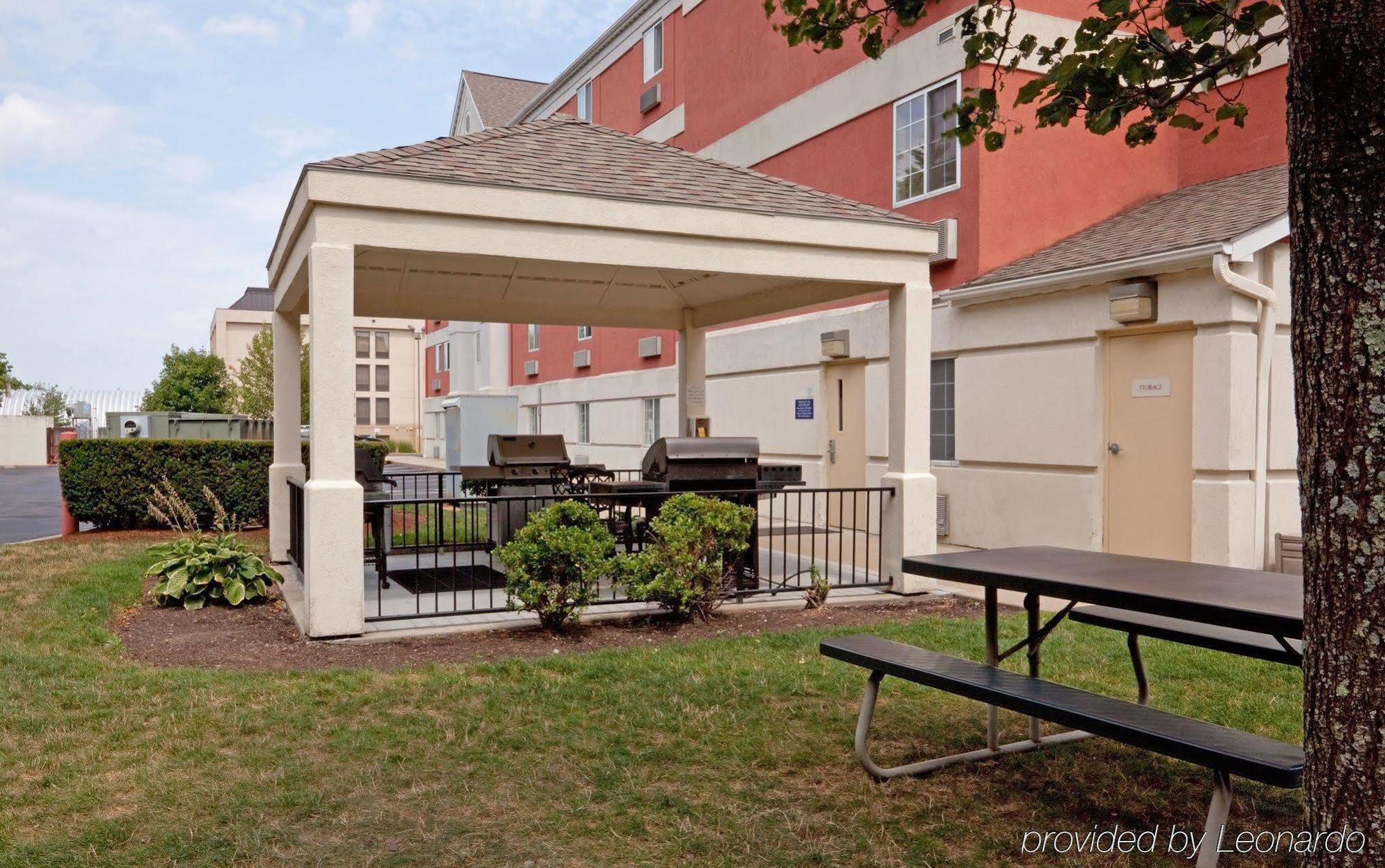 Sonesta Simply Suites Boston Braintree Exterior foto